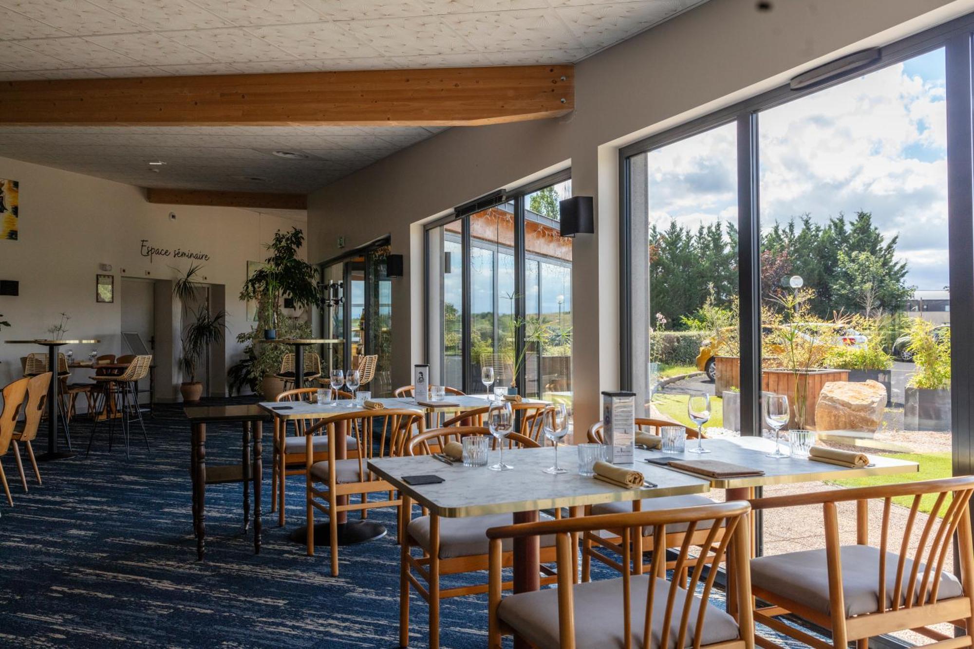 Artemis Hotel & Spa Bistro Coquet Brioude Exteriér fotografie